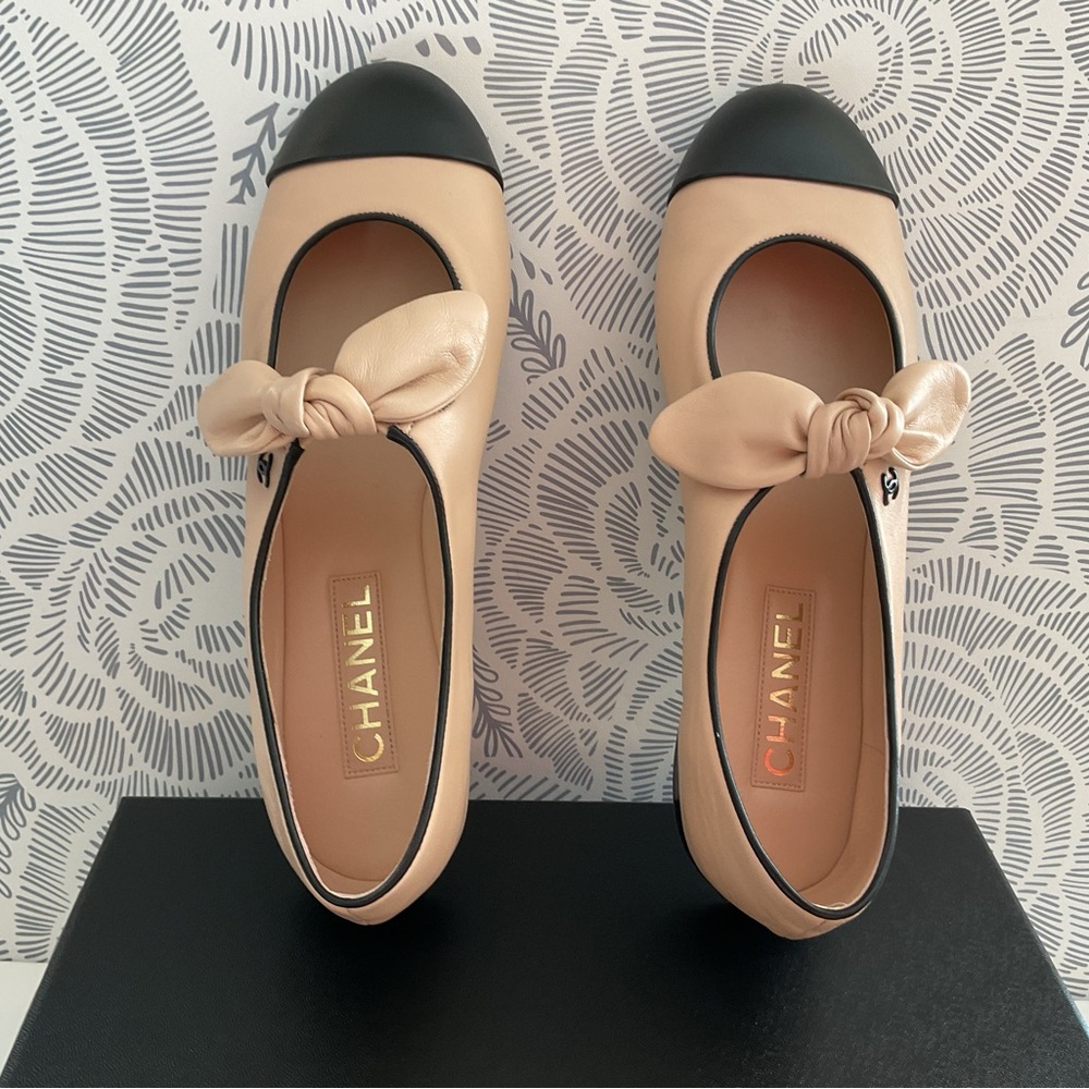 New CHANEL 25C  Lambskin Maryjane Bow Ballet Shoes - Picture 6 of 13